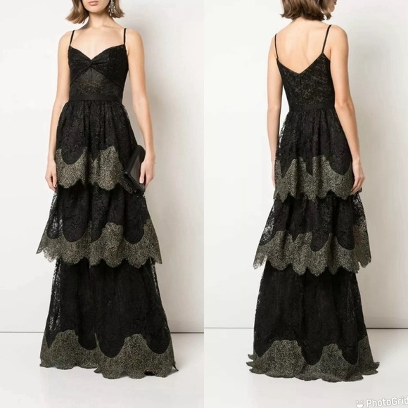 Marchesa Dresses & Skirts - NWT MARCHESA NOTTE SLEEVELESS METALLIC SCALLOP LACE GOWN IN BLACK